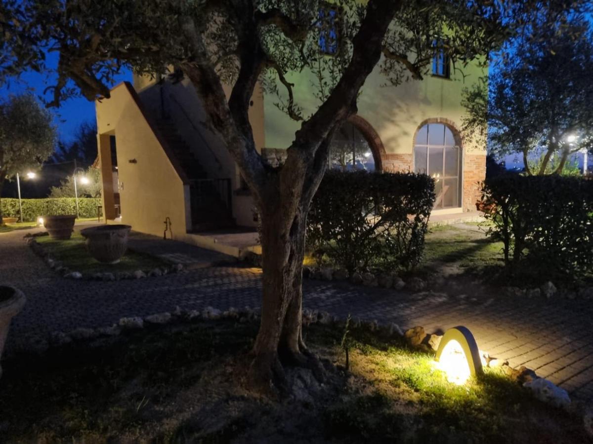 Montevecchio Apartments Montopoli in Val dʼArno エクステリア 写真