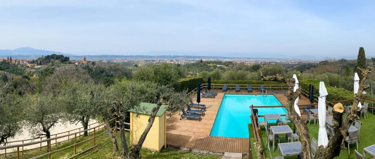 Montevecchio Apartments Montopoli in Val dʼArno エクステリア 写真
