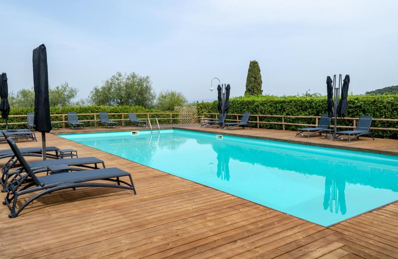 Montevecchio Apartments Montopoli in Val dʼArno エクステリア 写真