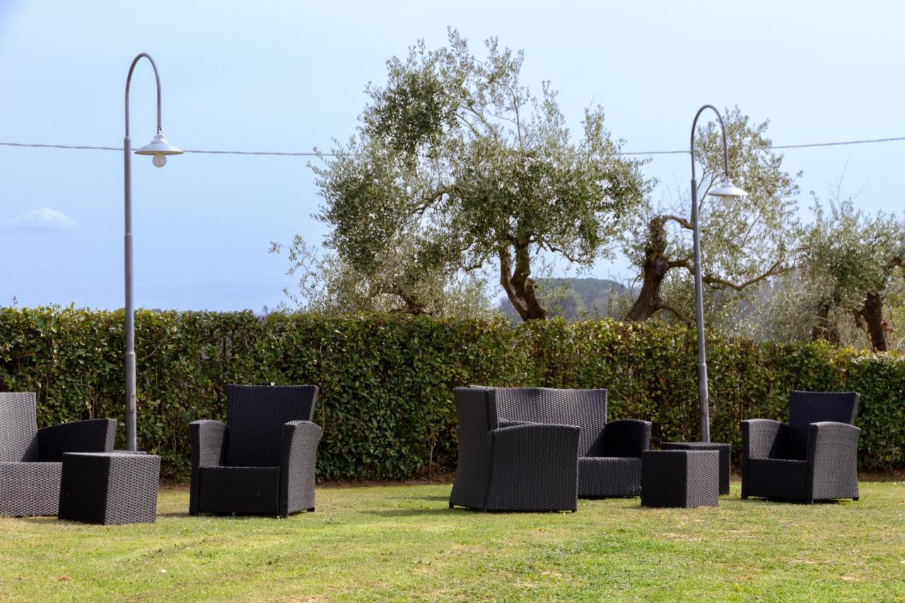 Montevecchio Apartments Montopoli in Val dʼArno エクステリア 写真