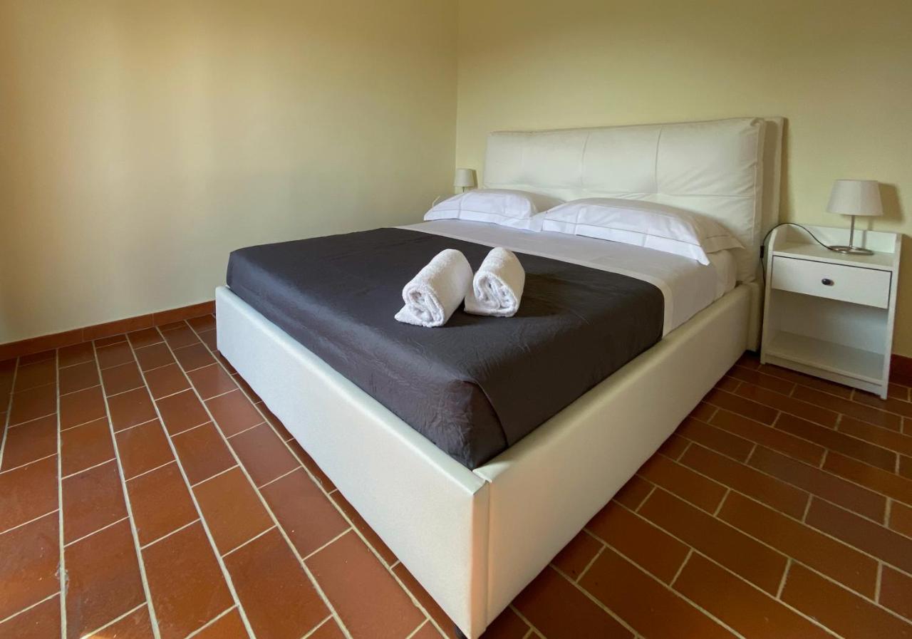 Montevecchio Apartments Montopoli in Val dʼArno エクステリア 写真