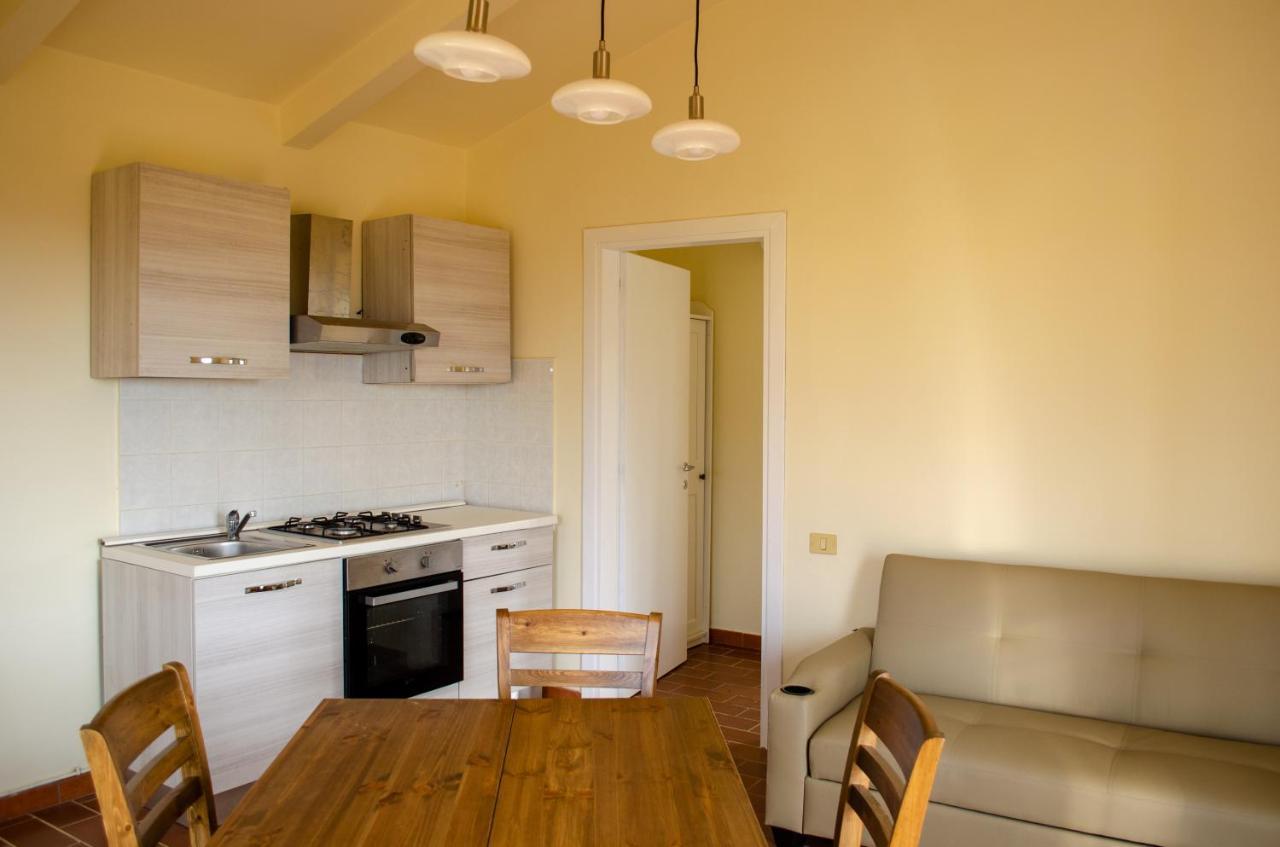 Montevecchio Apartments Montopoli in Val dʼArno エクステリア 写真