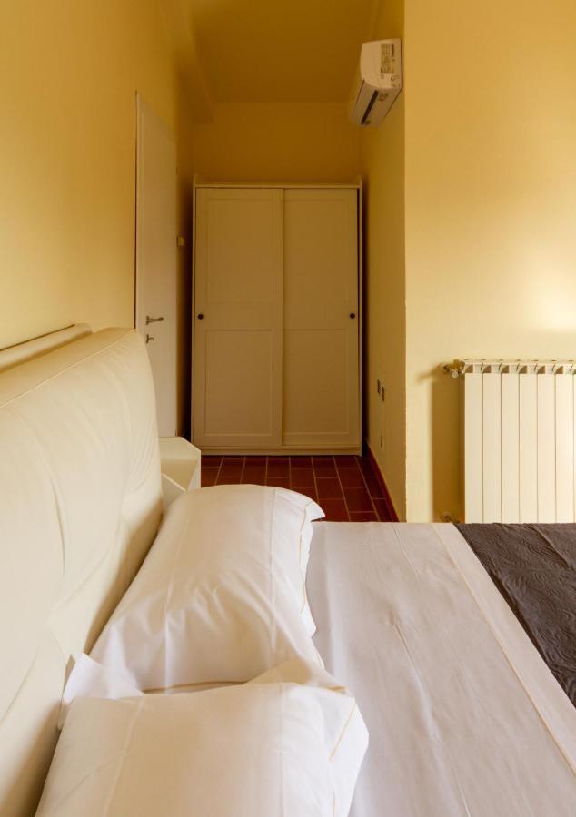 Montevecchio Apartments Montopoli in Val dʼArno エクステリア 写真